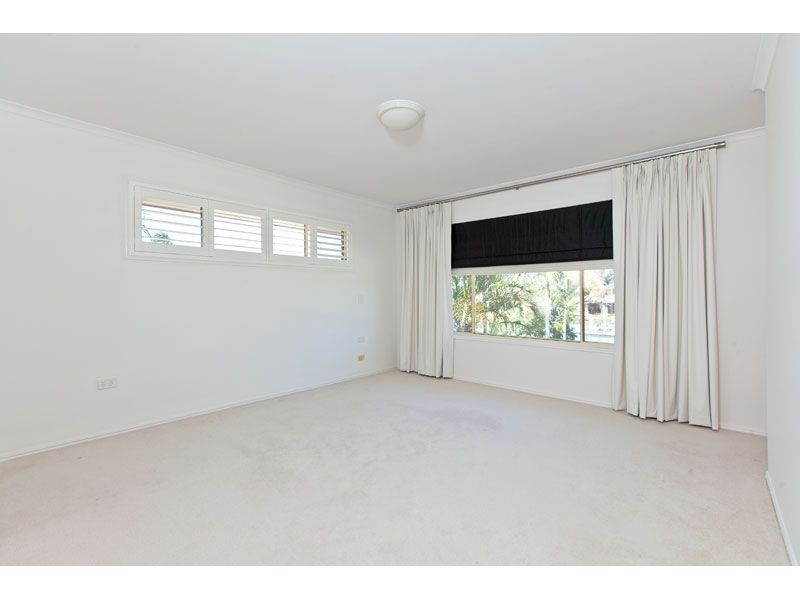 49 Mary Pleasant Drive, Birkdale QLD 4159