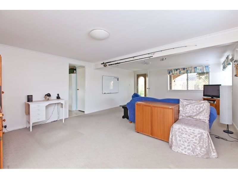 20 Chelsea Crescent, Alexandra Hills QLD 4161