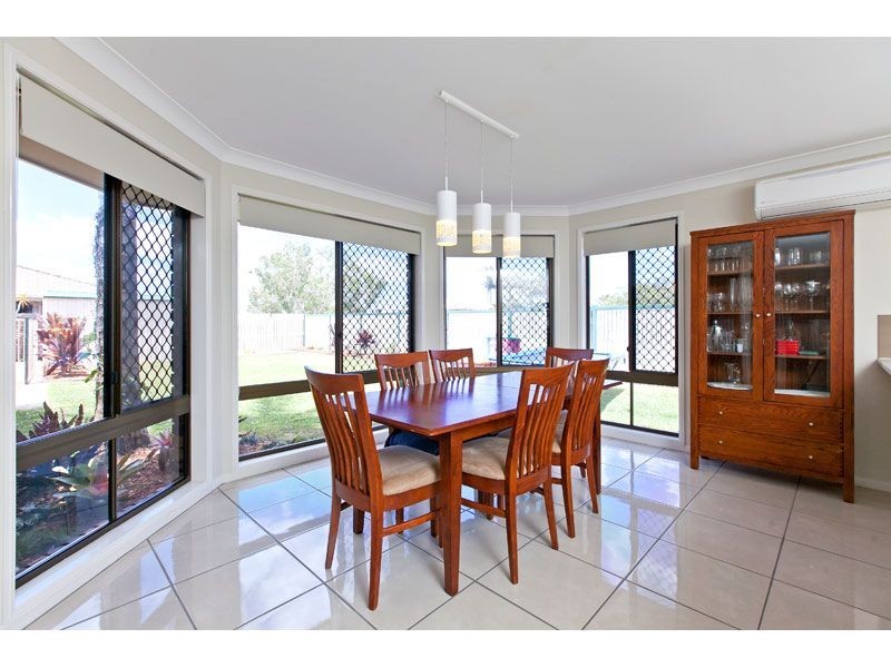 22 Oak Street, Victoria Point QLD 4165