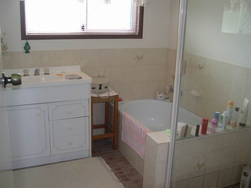 35 Devonshire Dr, Alexandra Hills QLD 4161