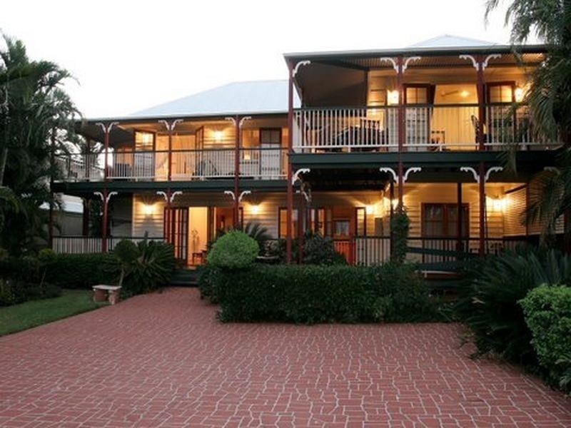 89 Main Road, Wellington Point QLD 4160