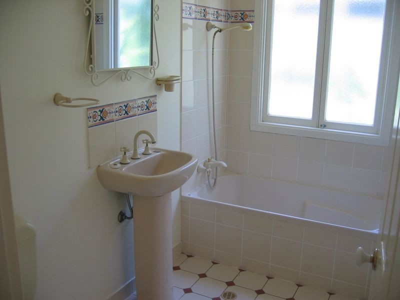 89 Main Road, Wellington Point QLD 4160