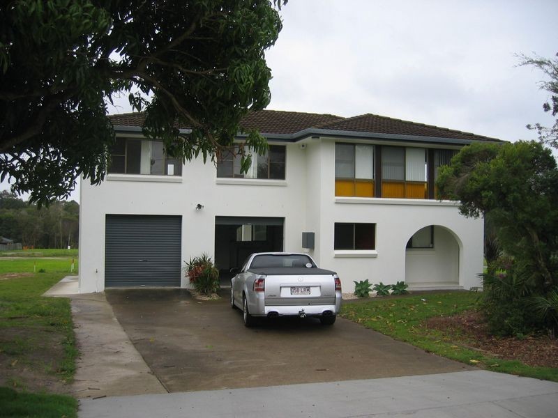 54 Bailey Road, Birkdale QLD 4159