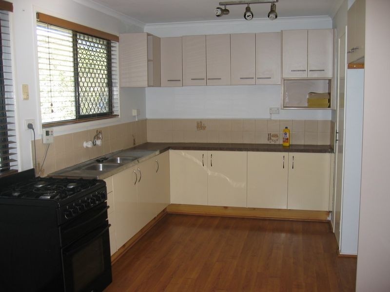 6 Cook St, Alexandra Hills QLD 4161