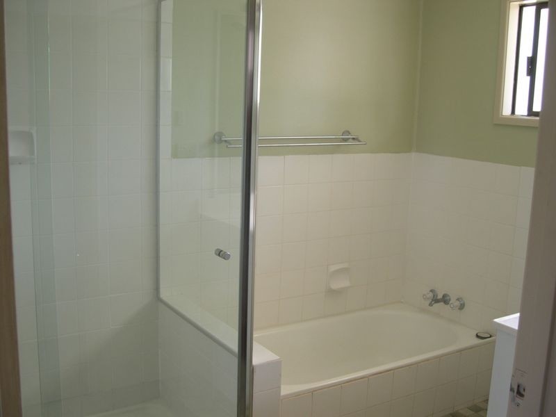 8 Jeffrey St, Capalaba QLD 4157