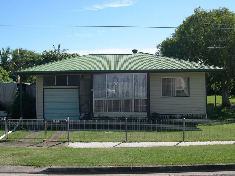 29 Ruth Street, Birkdale QLD 4159