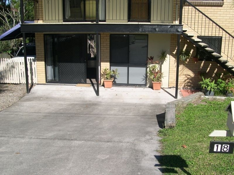 18 Cambridge Dr, Alexandra Hills QLD 4161