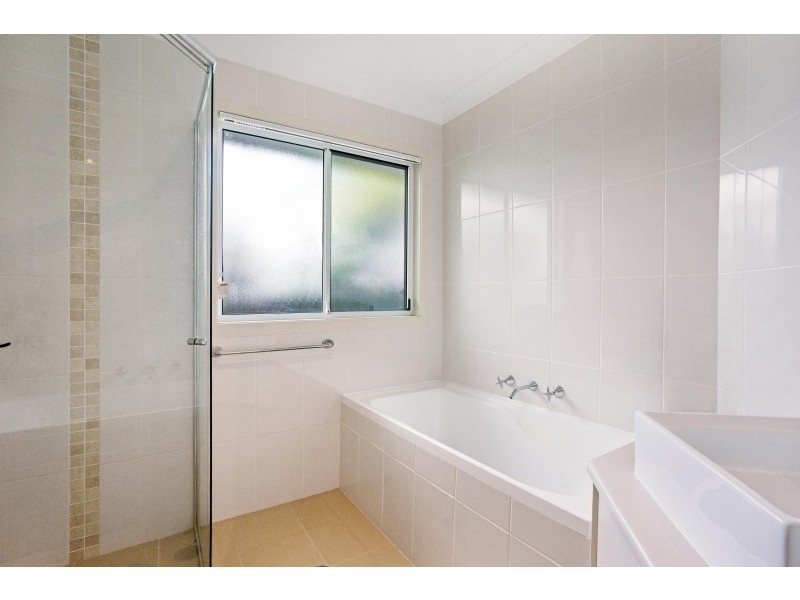 3/2 Lushington Street, East Gosford NSW 2250