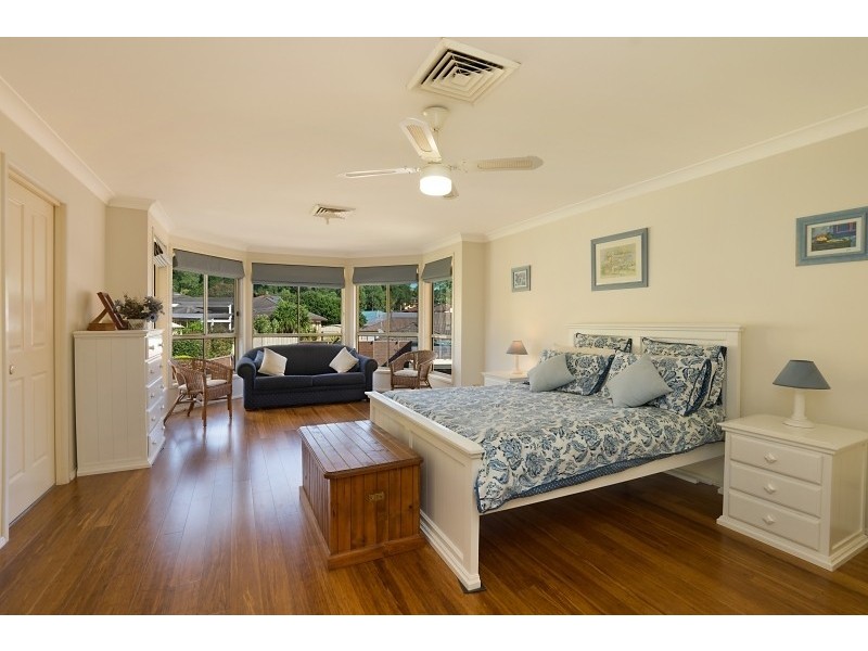 16 The Valley Way, Lisarow NSW 2250