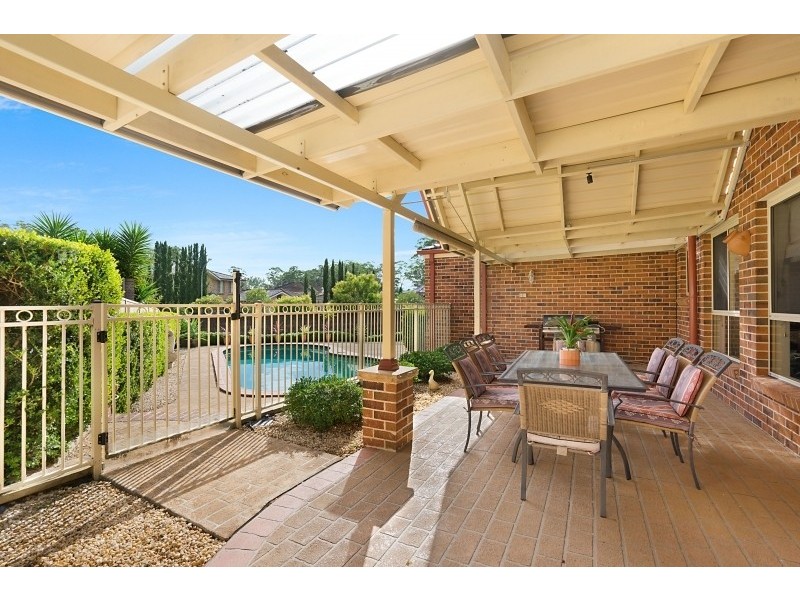 16 The Valley Way, Lisarow NSW 2250