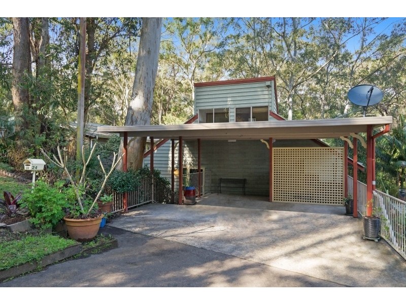 24 Oakglen Road, North Gosford NSW 2250