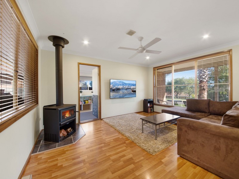 13 Benkari Avenue, Kariong NSW 2250