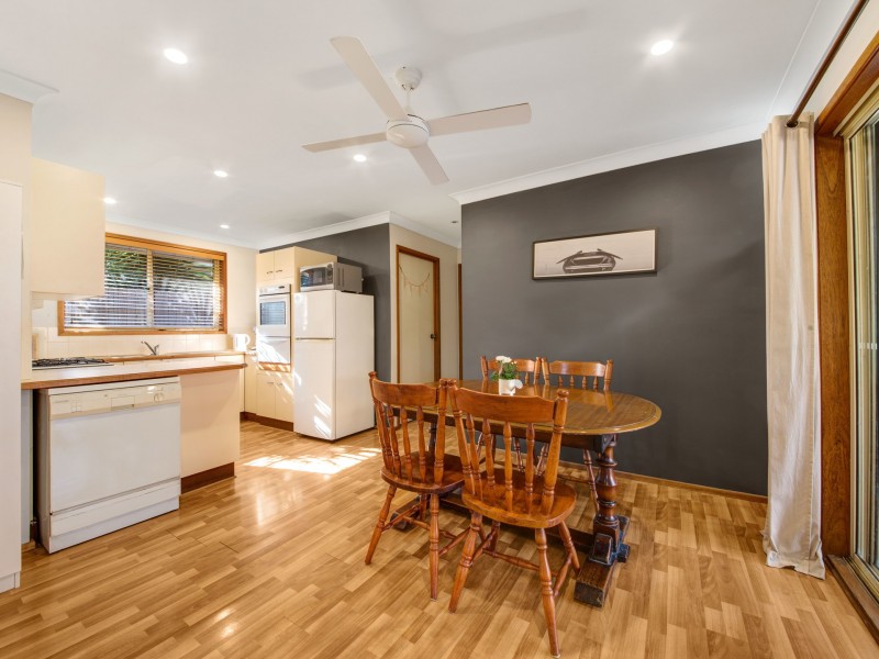 13 Benkari Avenue, Kariong NSW 2250