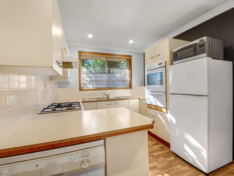 13 Benkari Avenue, Kariong NSW 2250