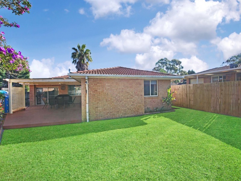 13 Benkari Avenue, Kariong NSW 2250