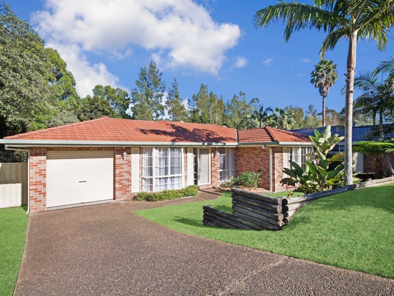 12 Tallowood Crescent, Ourimbah NSW 2258