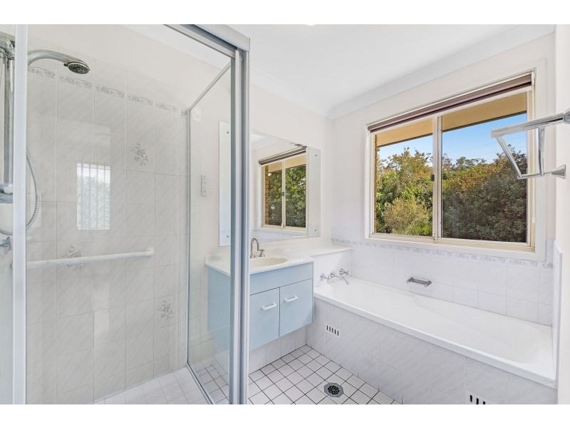 3 Hollydeen Close, Narara NSW 2250