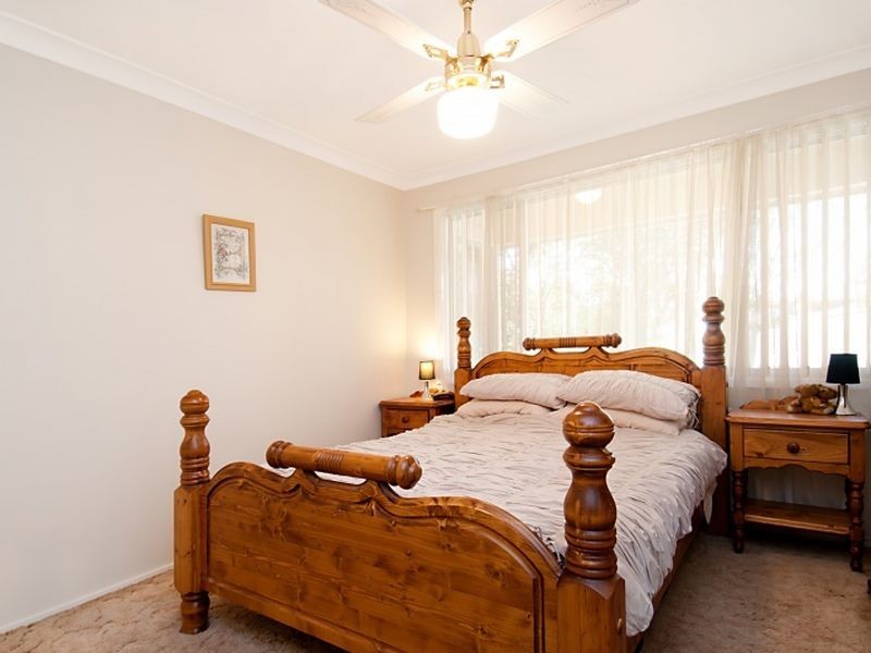 9 Kent Street, Niagara Park NSW 2250