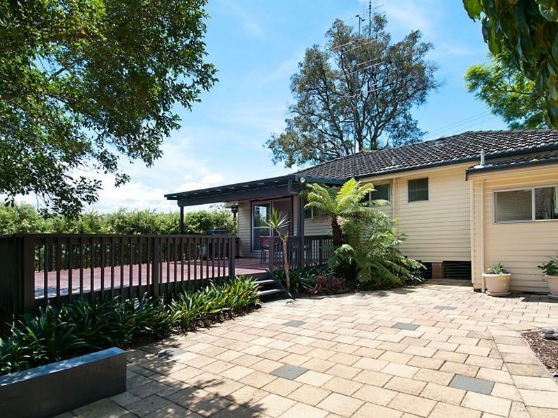 9 Kent Street, Niagara Park NSW 2250