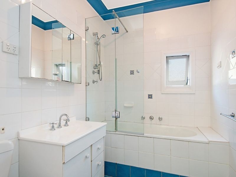 275 The Entrance Road, Erina NSW 2250