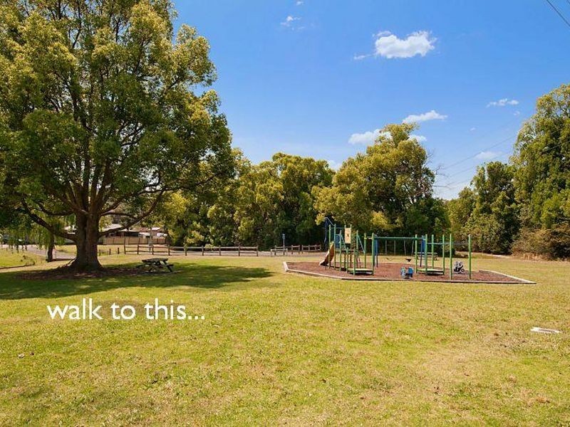34B Cambridge Circle, Ourimbah NSW 2258