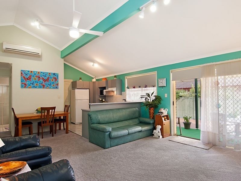 2/10 Russell Street, East Gosford NSW 2250