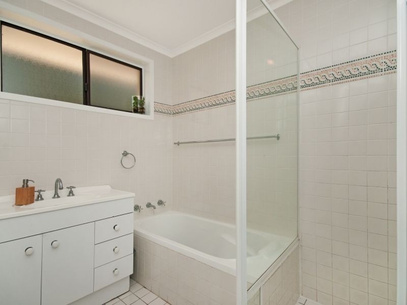 104 Springfield Road, Springfield NSW 2250