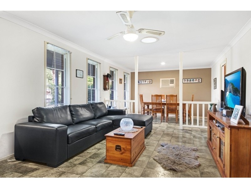 5 Lara Close, Ourimbah NSW 2258