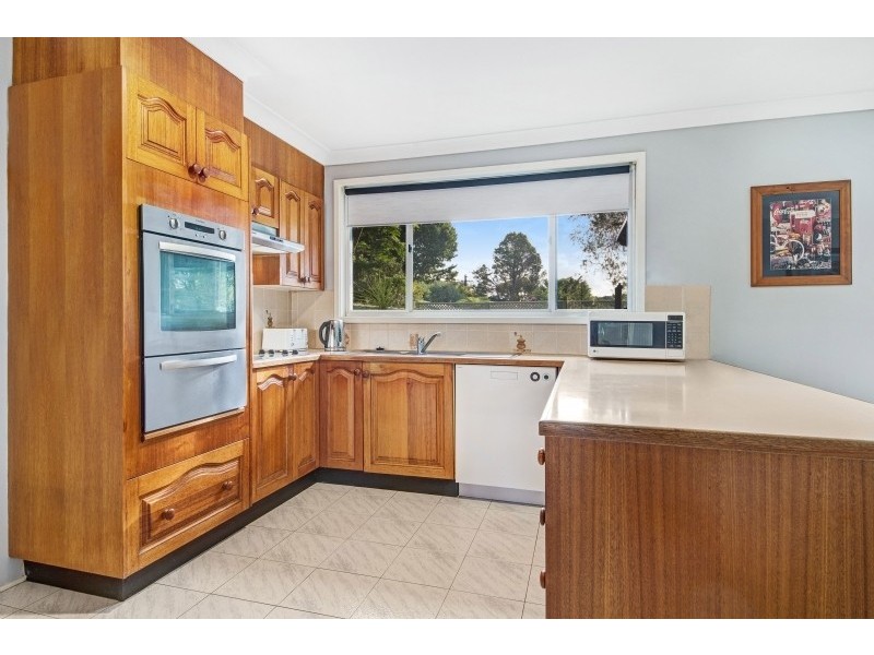 5 Lara Close, Ourimbah NSW 2258