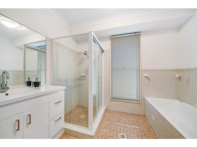 5 Lara Close, Ourimbah NSW 2258