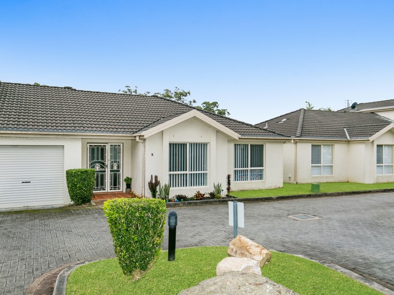 5/4 Parsons Road, Lisarow NSW 2250