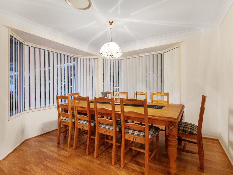 10 Brie Close, Lisarow NSW 2250