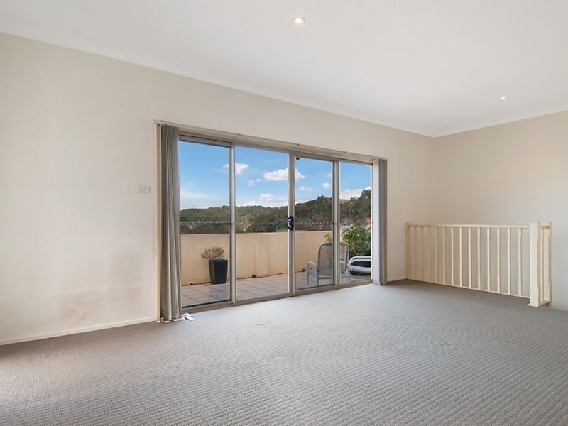 40 Cambourn Drive, Lisarow NSW 2250