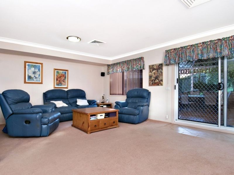 6 Leafleigh Close, Lisarow NSW 2250