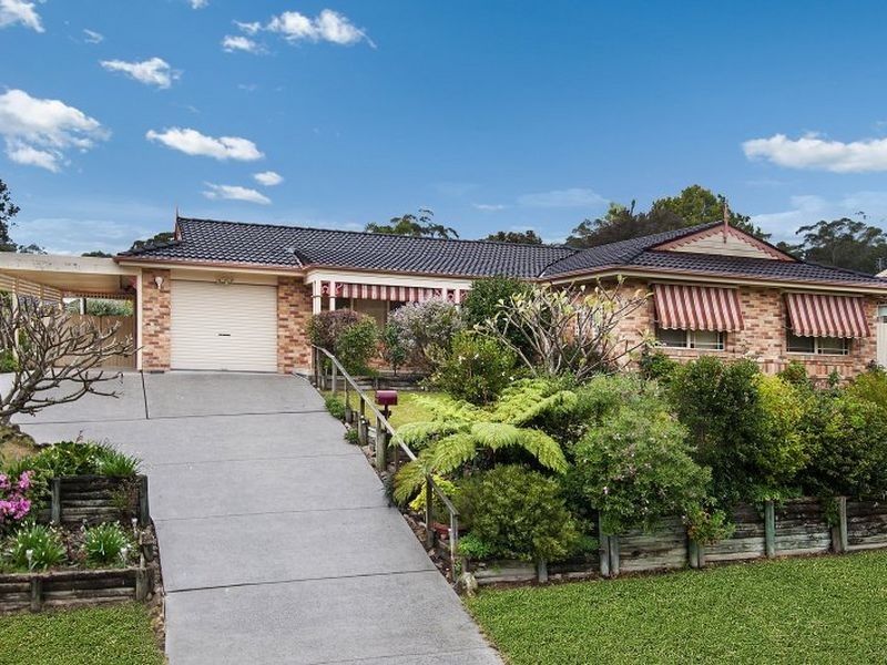 11 Ashburn Close, Lisarow NSW 2250