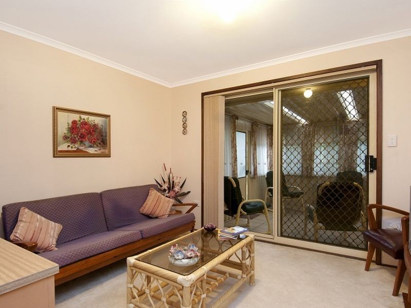 11 Ashburn Close, Lisarow NSW 2250