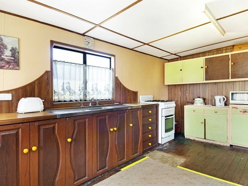 30 Ourimbah Street, Lisarow NSW 2250