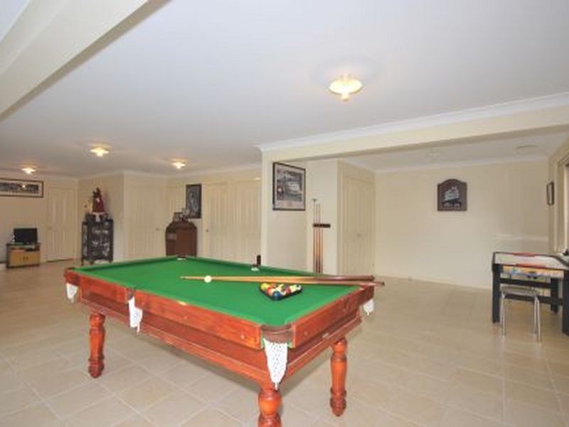 42 Pineridge Close, Lisarow NSW 2250
