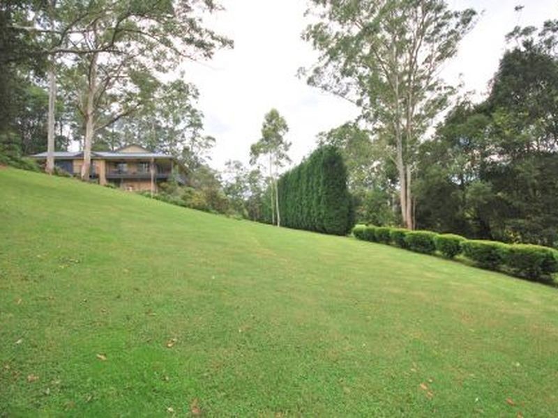 42 Pineridge Close, Lisarow NSW 2250