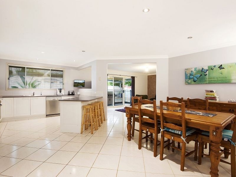 1 Silver Place, Lisarow NSW 2250