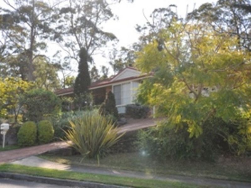 72 Cambourn Drive, Lisarow NSW 2250