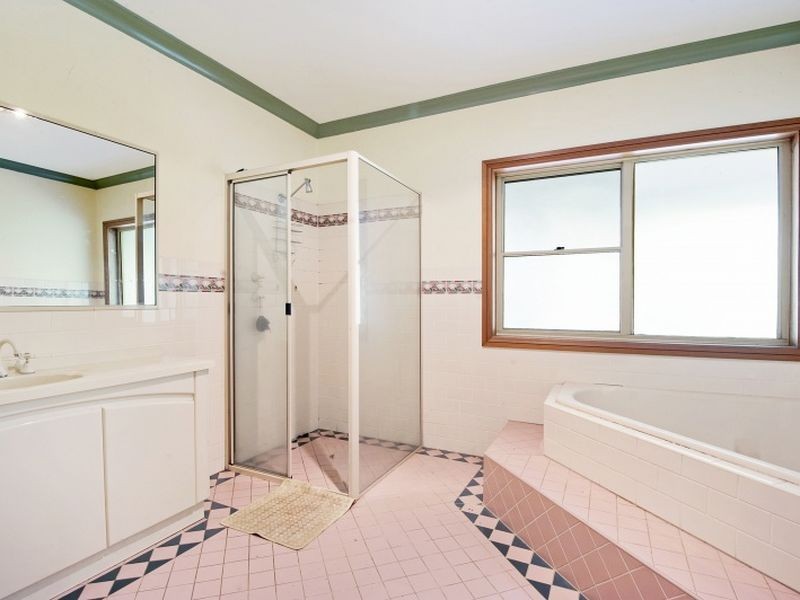 69 Excelsior Street, Lisarow NSW 2250