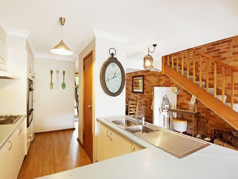 4/10-12 Albert Street, Ourimbah NSW 2258