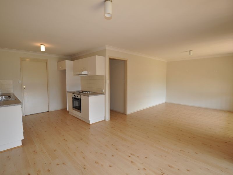 2/65 Shirley Street, Ourimbah NSW 2258