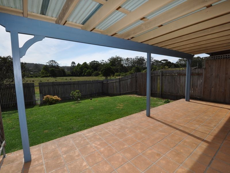 2/65 Shirley Street, Ourimbah NSW 2258
