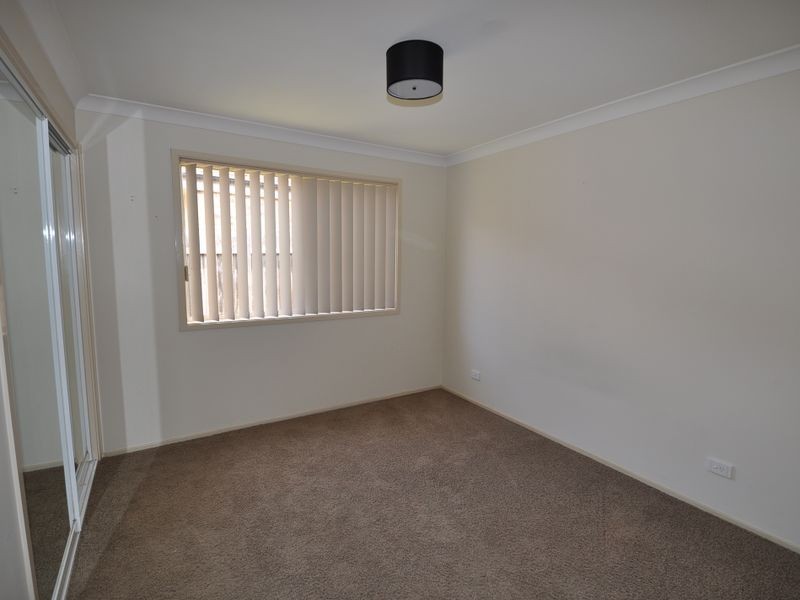 2/65 Shirley Street, Ourimbah NSW 2258