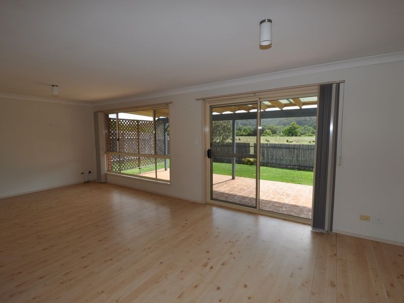 2/65 Shirley Street, Ourimbah NSW 2258