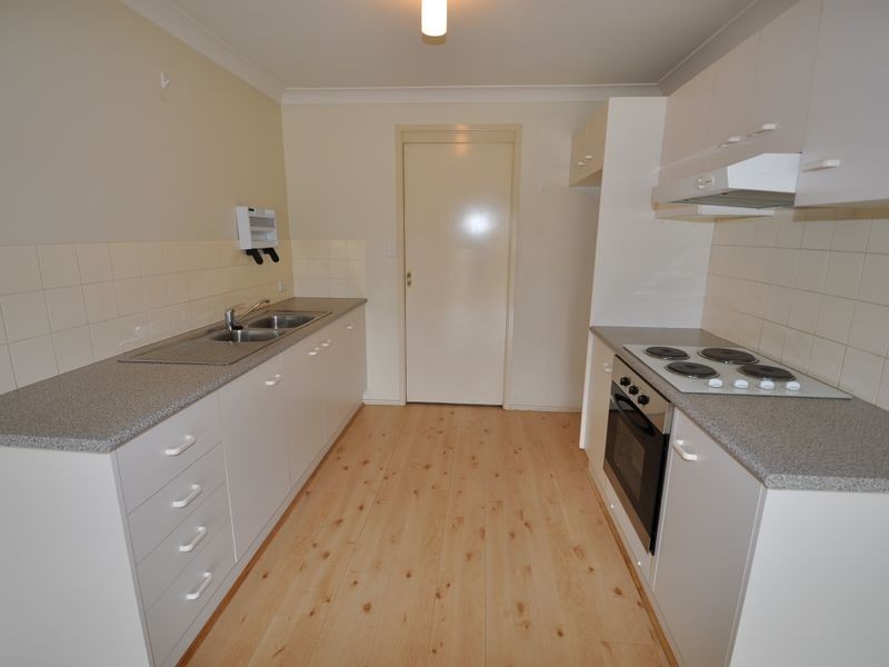 2/65 Shirley Street, Ourimbah NSW 2258