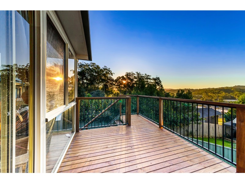 6 Ashburn Close, Lisarow NSW 2250