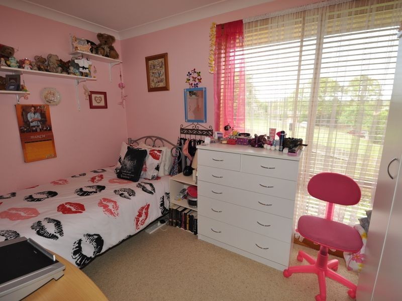 7 Jarrah Court, Ourimbah NSW 2258